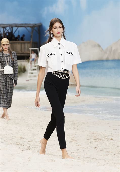 chanel spring summer 2018 looks|chanel sneakers 2019.